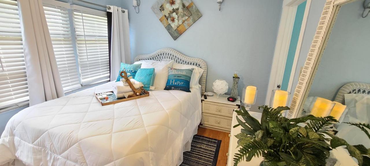 Lake Worth Beach Paradise Cove Cottage 2-1Bedroom Extérieur photo
